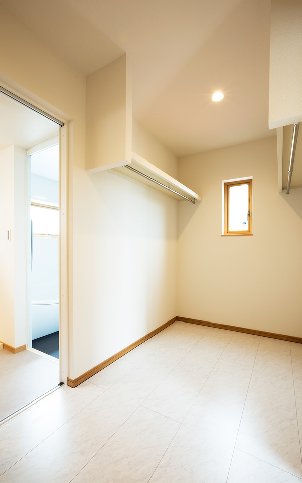 縁側のある家の写真10