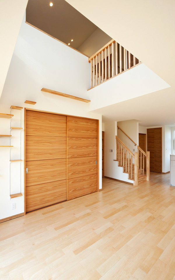 和モダンな家の写真5