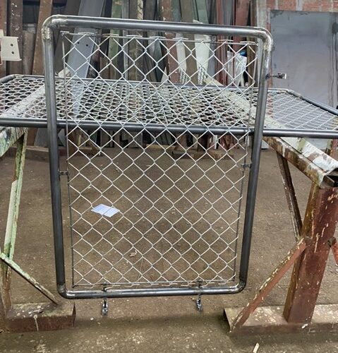 設計業務に没頭・・・