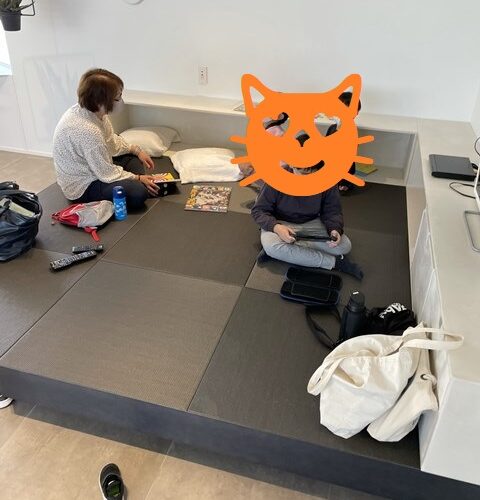 午前も午後もココにいるよ、、、