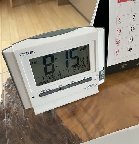 まだあちーわι(´Д｀υ)