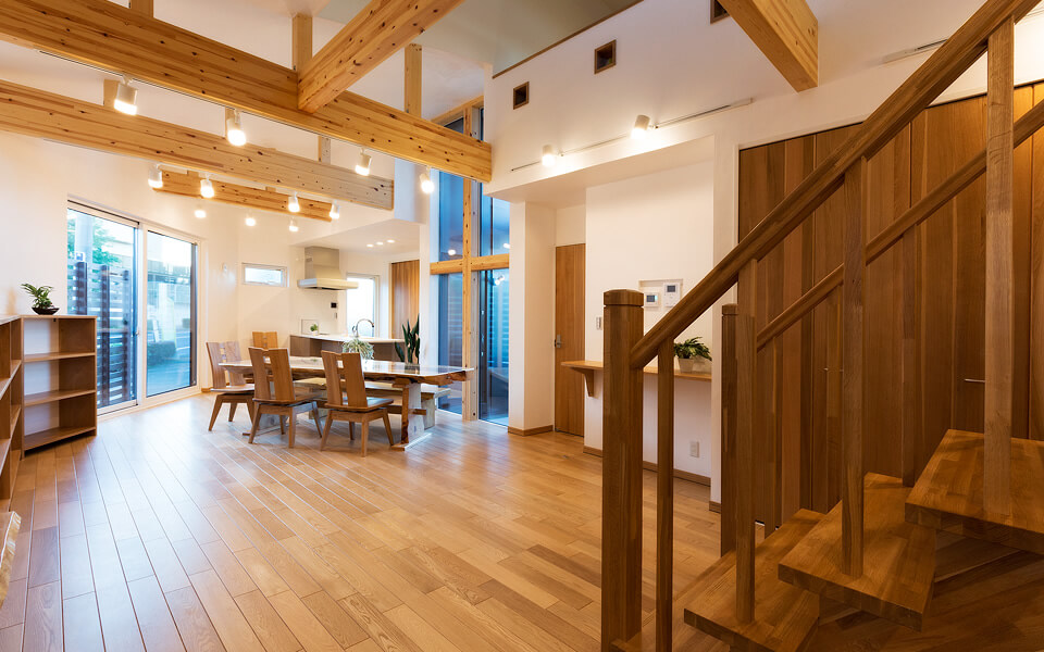 つくば市で平屋の注文住宅の会社・工務店をお探しの方へ、リビングの施工事例をご紹介