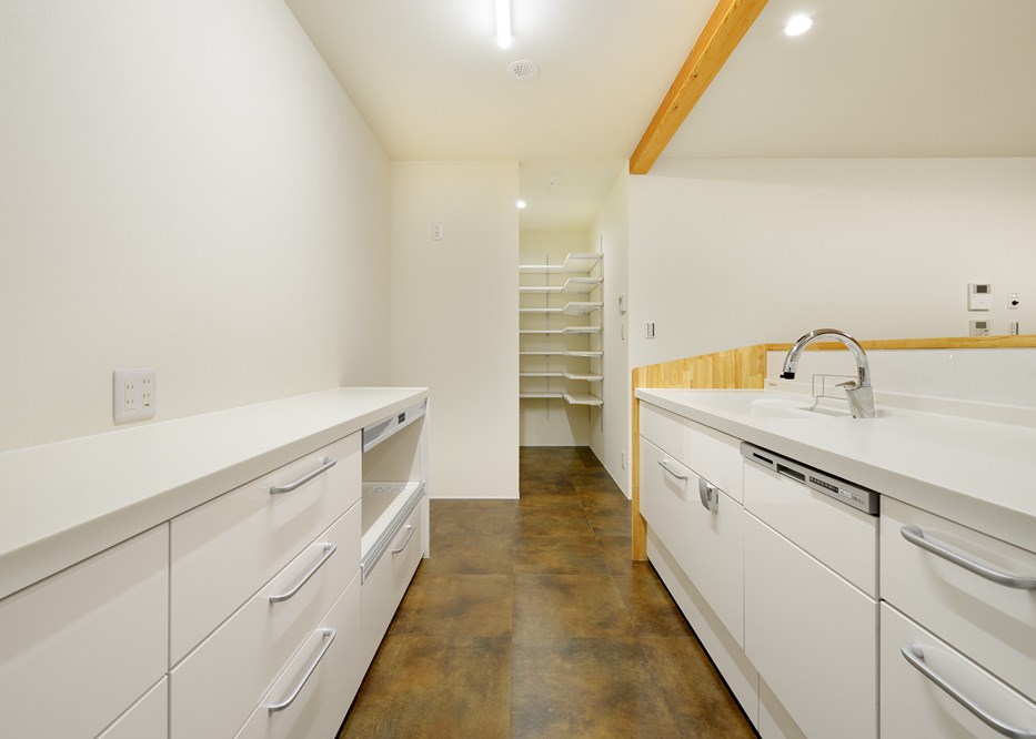 つくばみらい市でリノベーションの会社・工務店をお探しの方へ、つくばみらい市のリノベーション事例キッチン