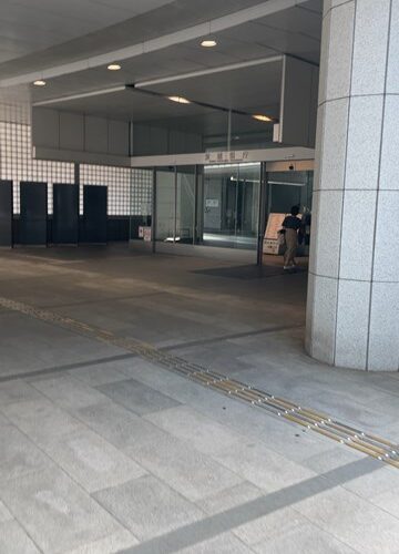 本日の定休日は、、、