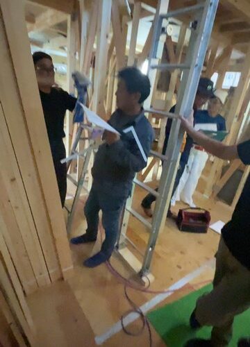 明日はいよいよ　X　DAY　✨