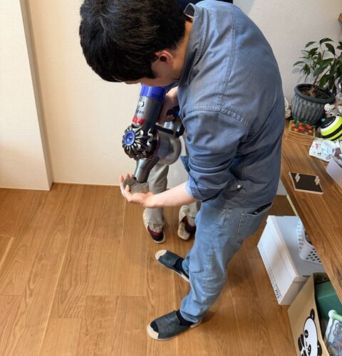 押し付けはぁ～ﾀﾞ━━(乂☉ｪ☉=)━━ﾒｯ